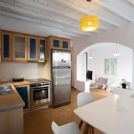 Dreamscape Cozy 3-bedroom Mykonos Hideaway Apartment