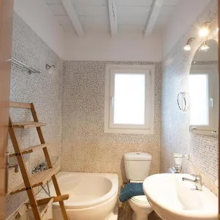 Dreamscape Cozy 3-bedroom Mykonos Hideaway Apartment *