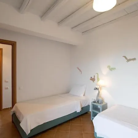 Dreamscape Cozy 3-bedroom Mykonos Hideaway Apartment *