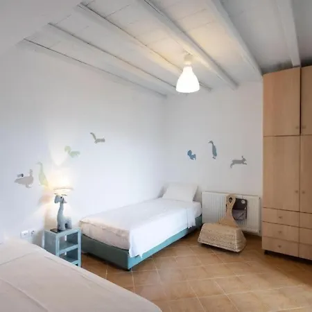 Dreamscape Cozy 3-bedroom Mykonos Hideaway Apartment