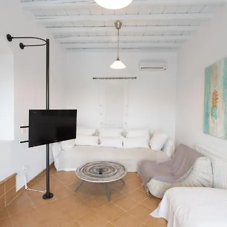 Dreamscape Cozy 3-bedroom Mykonos Hideaway Ano Mera
