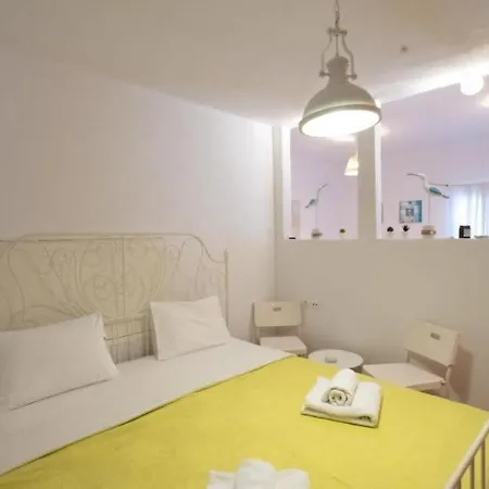 Dreamscape Cozy 3-bedroom Mykonos Hideaway * Ano Mera